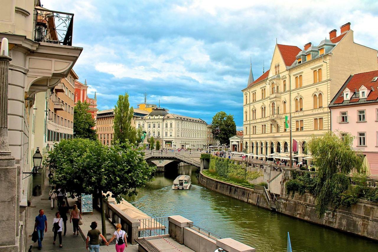Filip'S Palace Luxurious Apartment Ljubljana Bagian luar foto