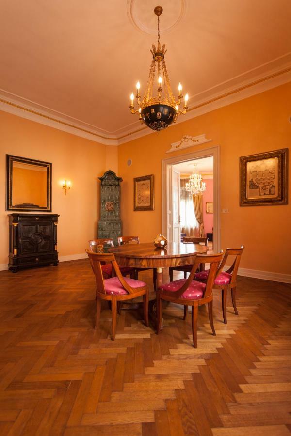 Filip'S Palace Luxurious Apartment Ljubljana Bagian luar foto