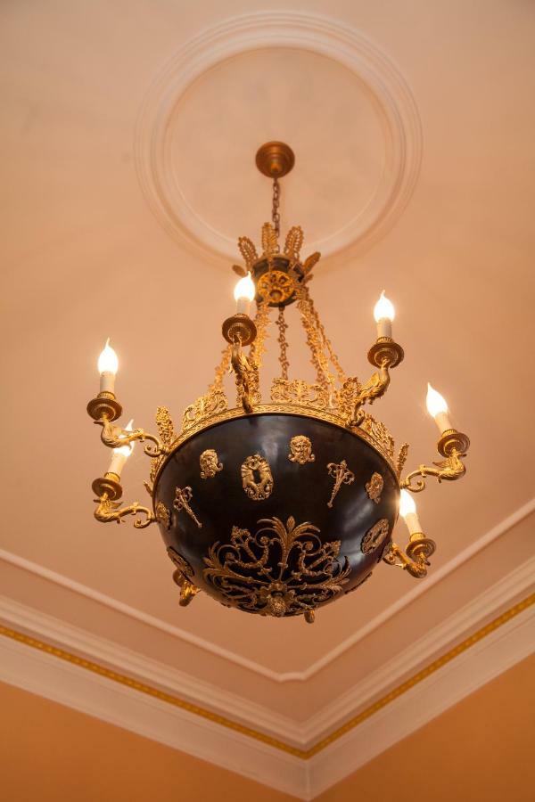 Filip'S Palace Luxurious Apartment Ljubljana Bagian luar foto