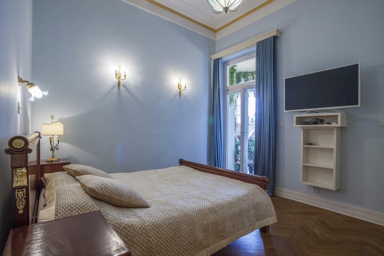 Filip'S Palace Luxurious Apartment Ljubljana Bagian luar foto