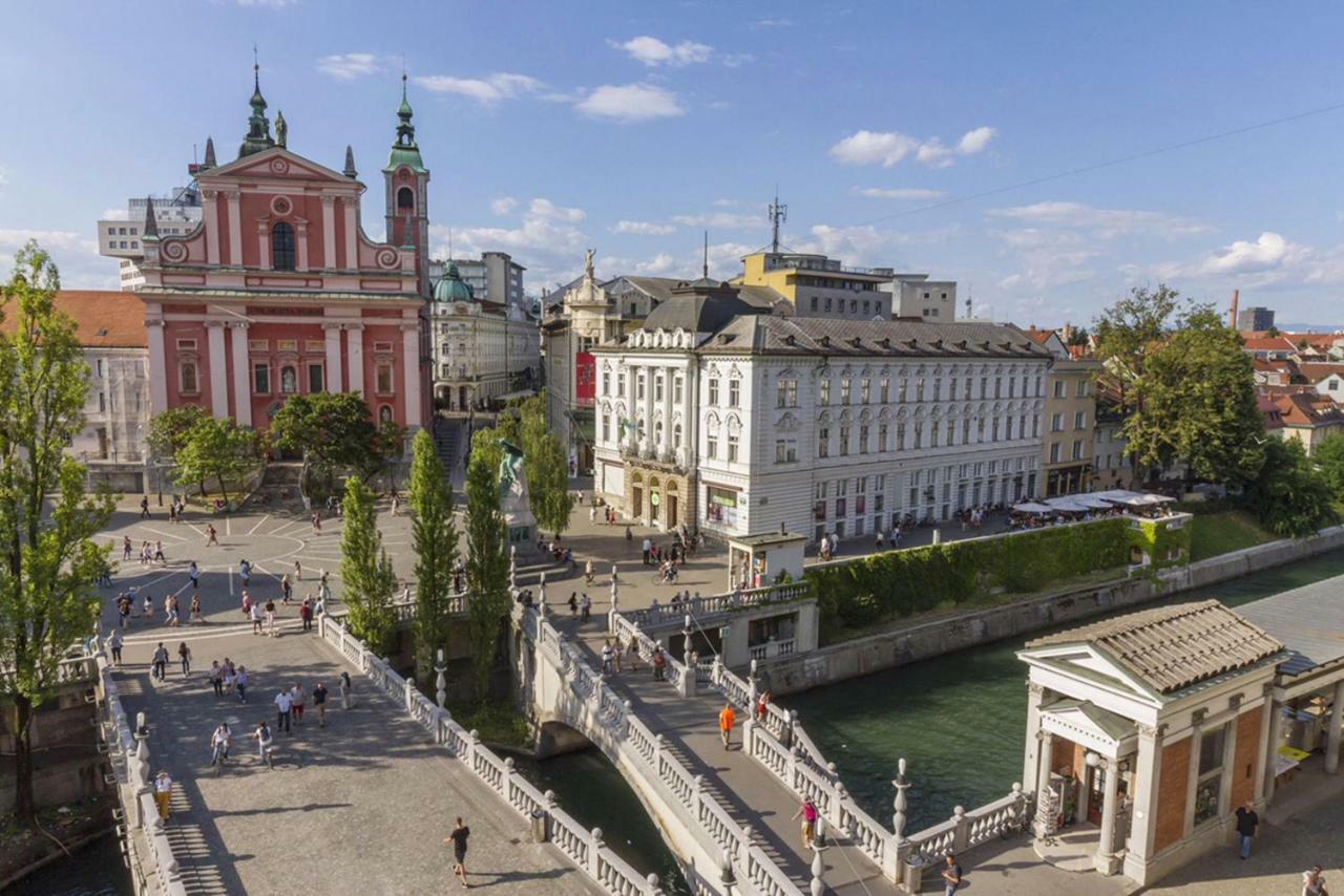 Filip'S Palace Luxurious Apartment Ljubljana Bagian luar foto